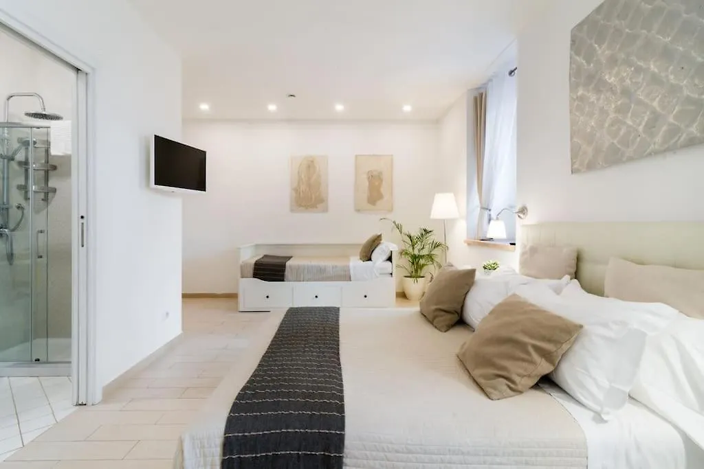 Apartment Vatican Momahouse Luxury By Varental Rome