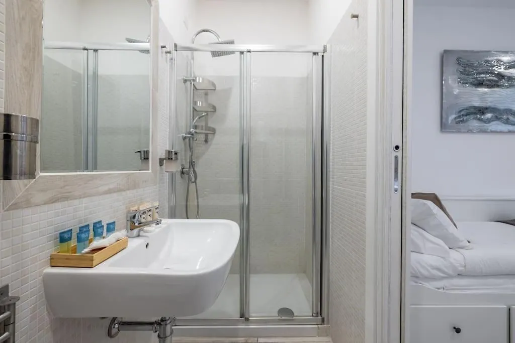 Apartment Vatican Momahouse Luxury By Varental Rome Italy